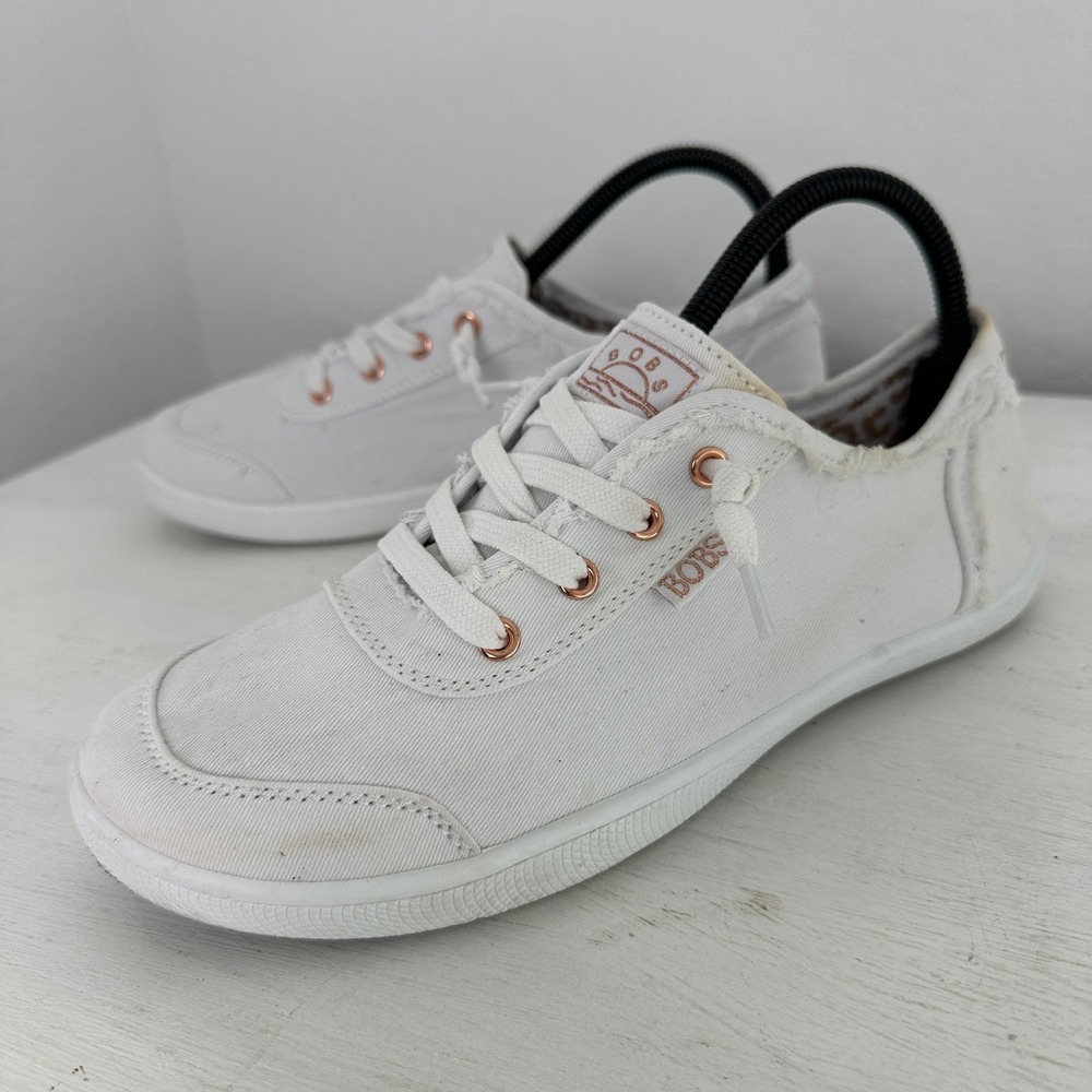 Skechers Sneakers Womens 8.5 Bobs B Cute White Frayed Textile SN 33492 BOBS